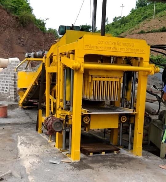 Máy đóng/ép gạch bê tông (gạch không nung)